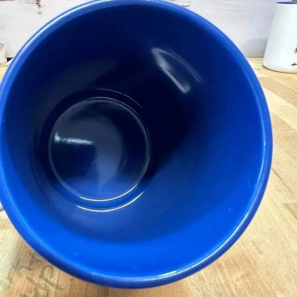 Kendal JENNER & BAD BUNNY COFFE CUP EUC - Picture 4 of 5